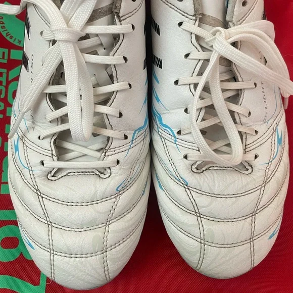 asics soccer cleats
